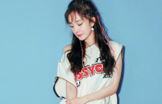 女生太A了是什么梗？这里的A指的是什么？