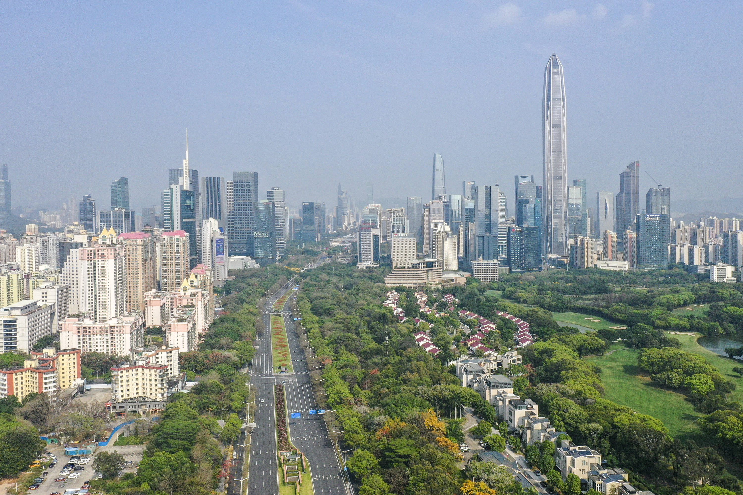 不只是瓦依那的《大梦》，歌里的深圳是什么样子？